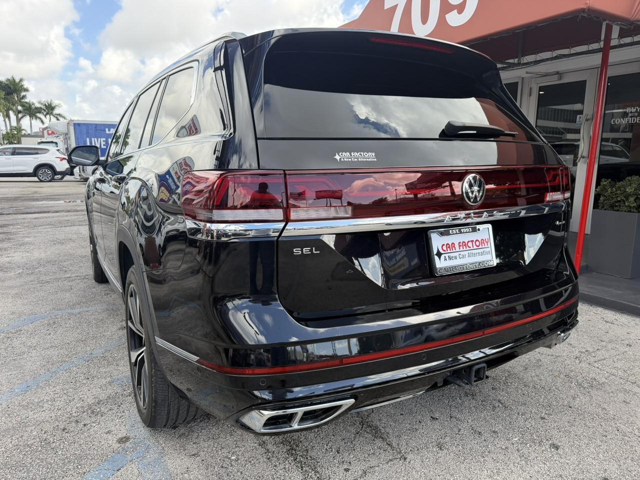 2024 Volkswagen Atlas 2.0T SEL Premium R-Line Miami FL