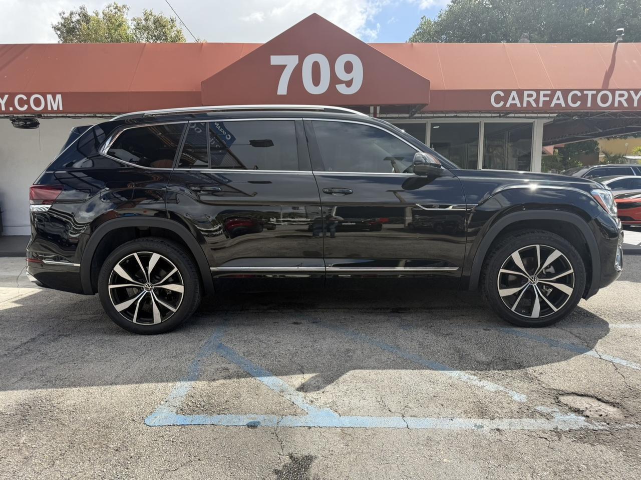 2024 Volkswagen Atlas 2.0T SEL Premium R-Line Miami FL