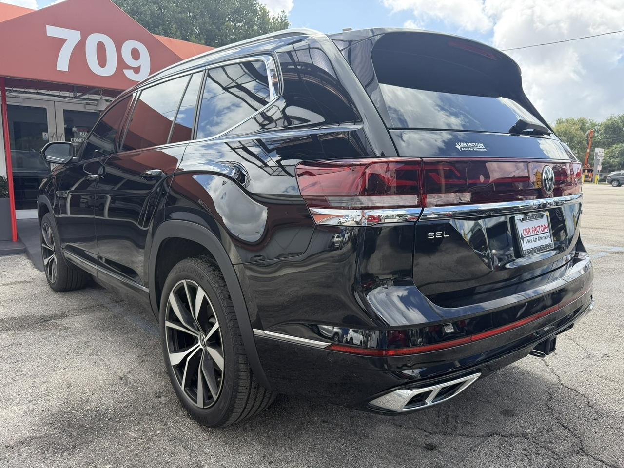 2024 Volkswagen Atlas 2.0T SEL Premium R-Line Hollywood FL