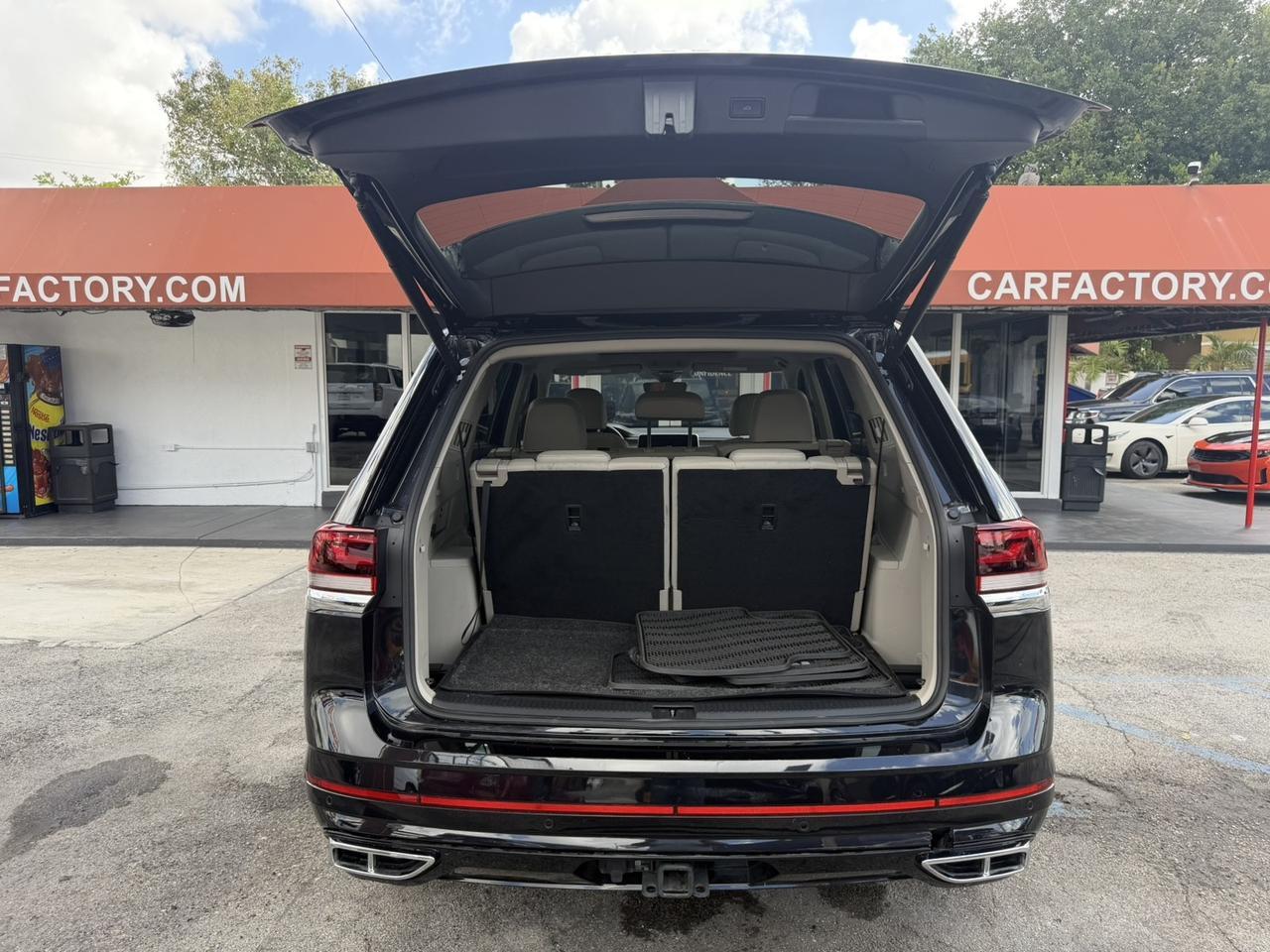 2024 Volkswagen Atlas 2.0T SEL Premium R-Line Miami FL