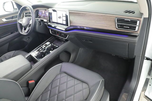 2024 Volkswagen Atlas 2.0T SEL Premium R-Line New Braunfels TX