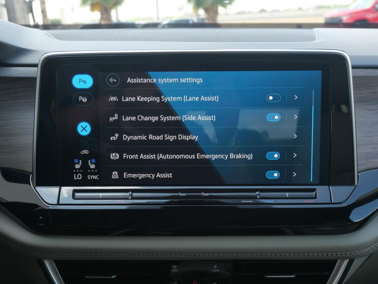 2024 Volkswagen Atlas 2.0T SEL Premium R-Line San Juan TX