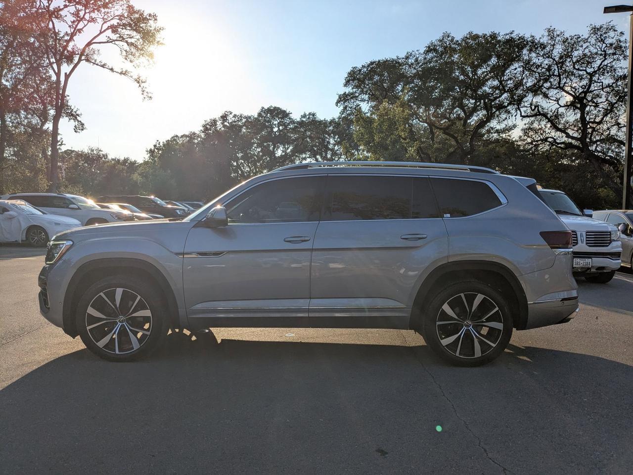 2024 Volkswagen Atlas 2.0T SEL Premium R-Line San Antonio TX