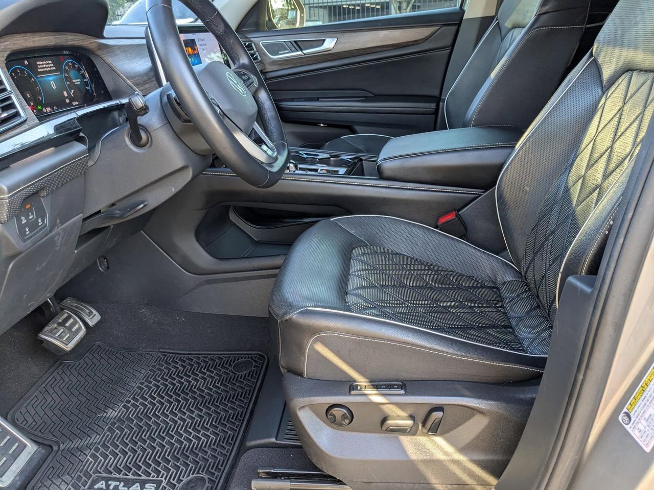 2024 Volkswagen Atlas 2.0T SEL Premium R-Line San Antonio TX