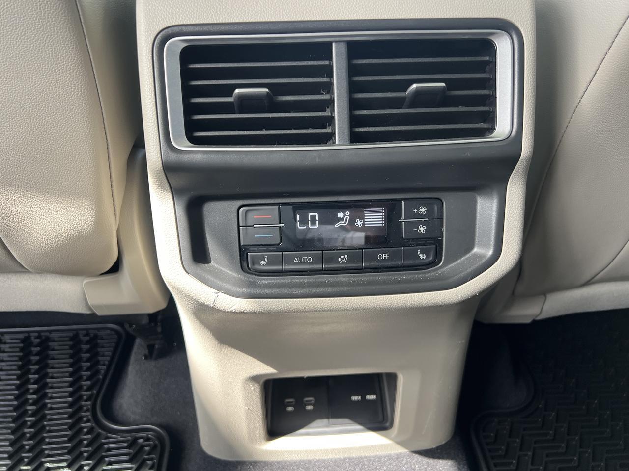2024 Volkswagen Atlas 2.0T SEL Premium R-Line San Antonio TX
