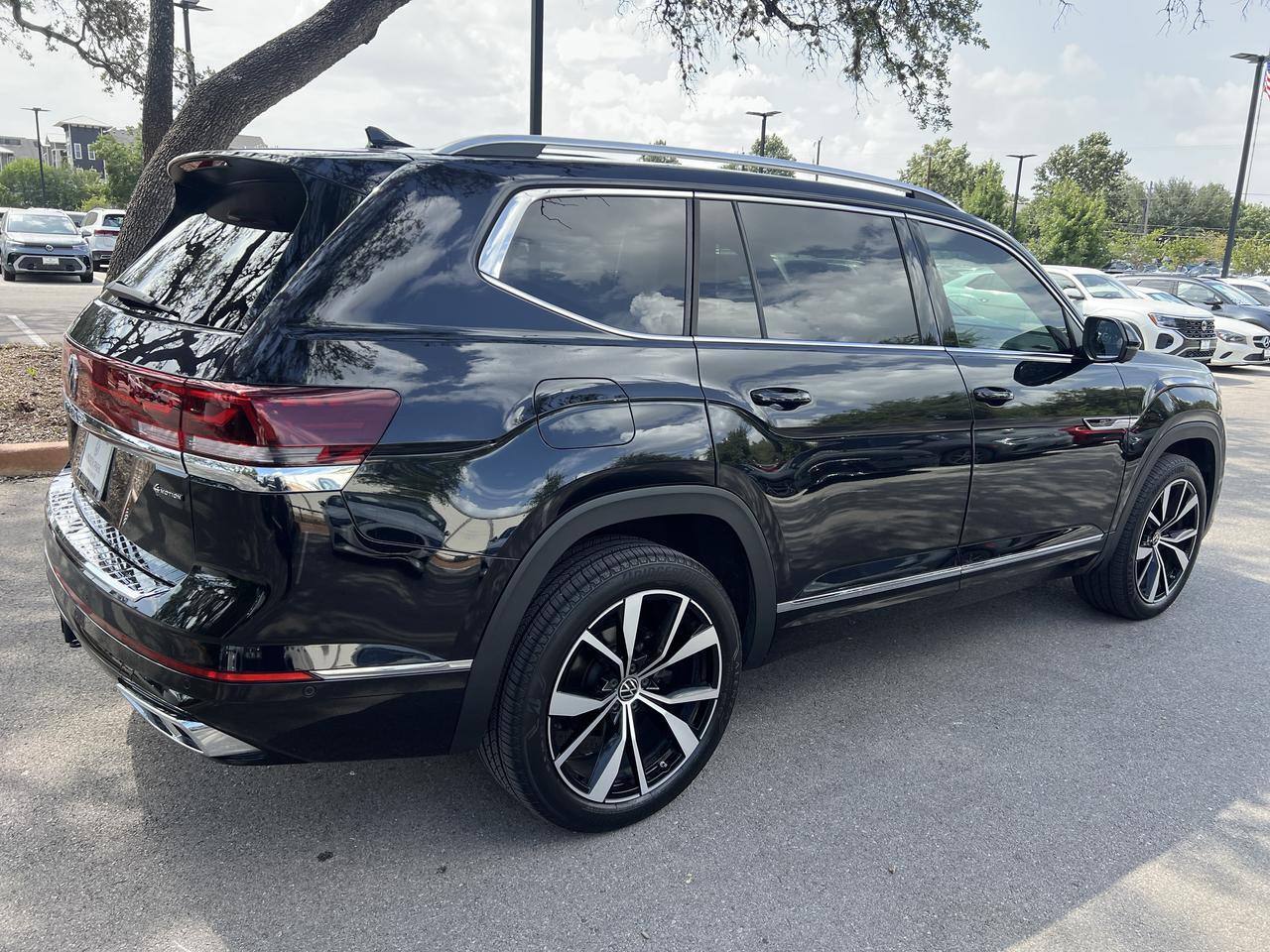 2024 Volkswagen Atlas 2.0T SEL Premium R-Line San Antonio TX