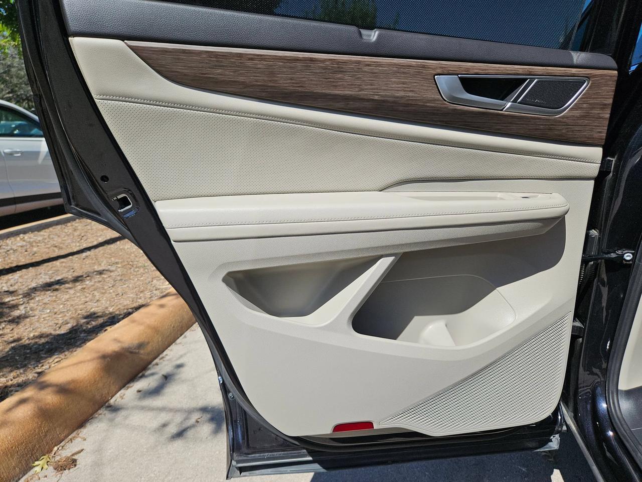 2024 Volkswagen Atlas 2.0T SEL Premium R-Line San Antonio TX