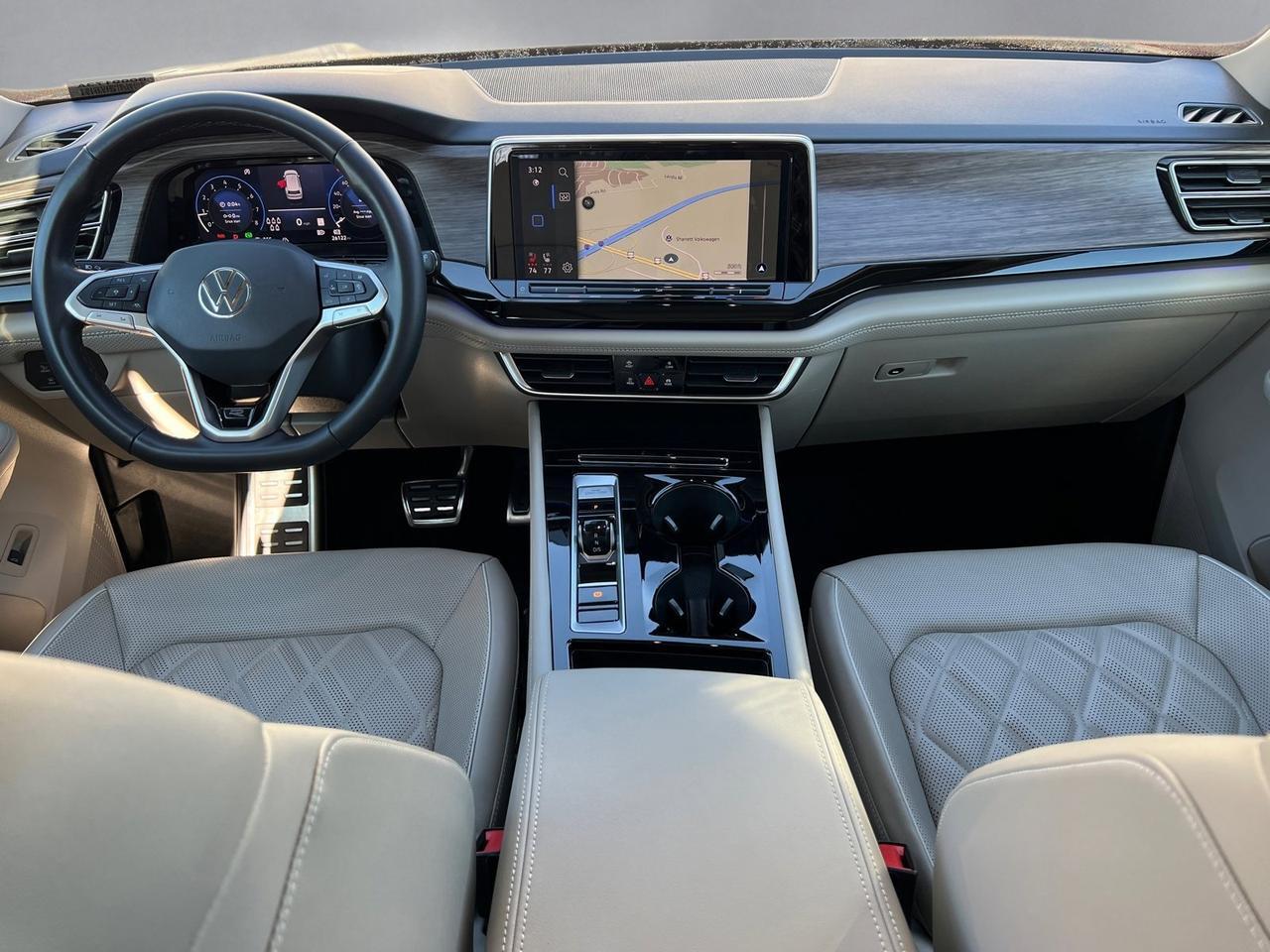 2024 Volkswagen Atlas 2.0T SEL Premium R-Line Hagerstown MD