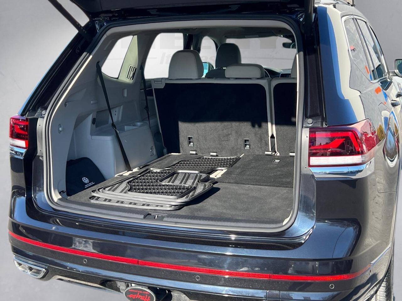 2024 Volkswagen Atlas 2.0T SEL Premium R-Line Hagerstown MD