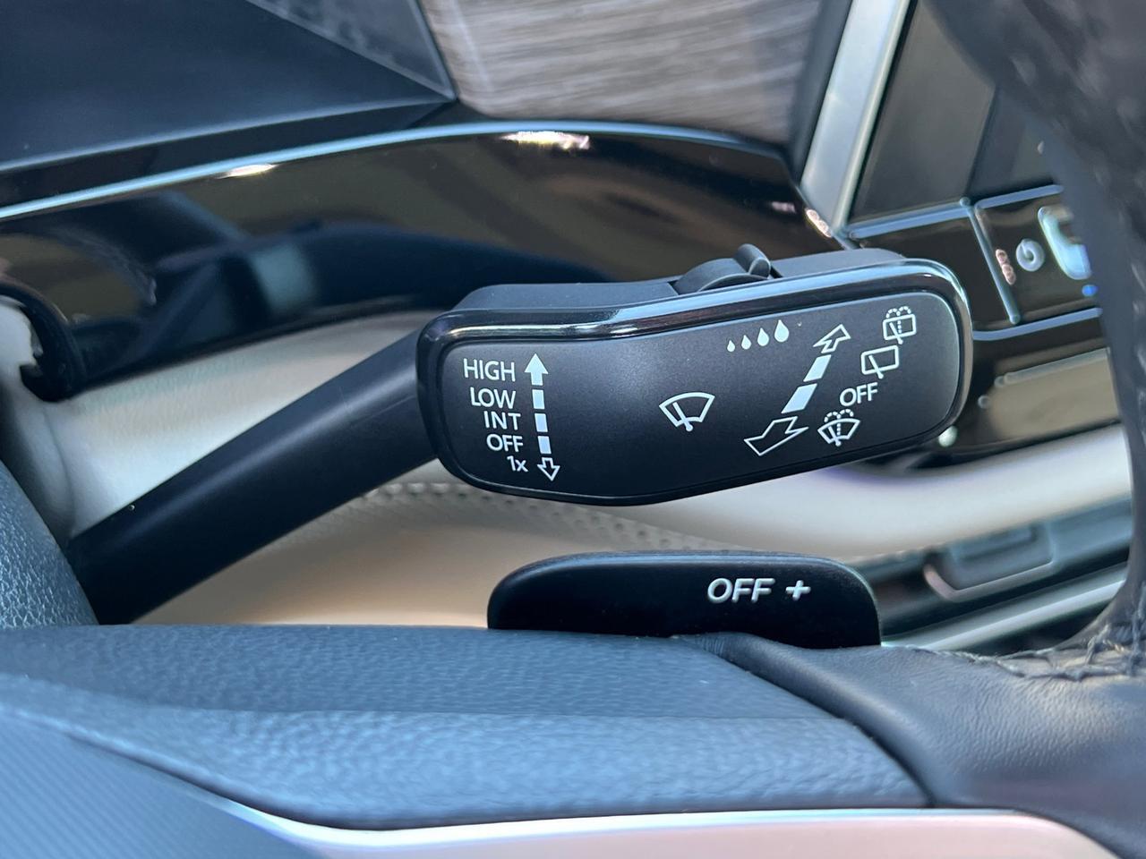 2024 Volkswagen Atlas 2.0T SEL Premium R-Line Hagerstown MD