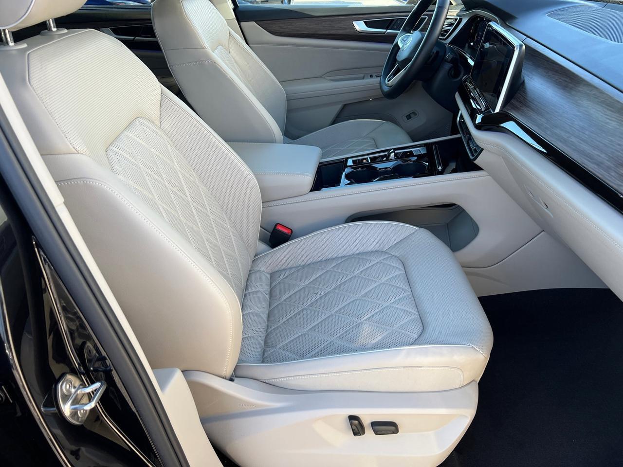 2024 Volkswagen Atlas 2.0T SEL Premium R-Line Hagerstown MD