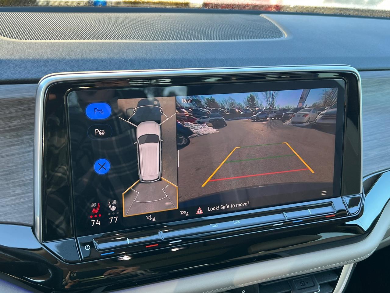 2024 Volkswagen Atlas 2.0T SEL Premium R-Line Hagerstown MD