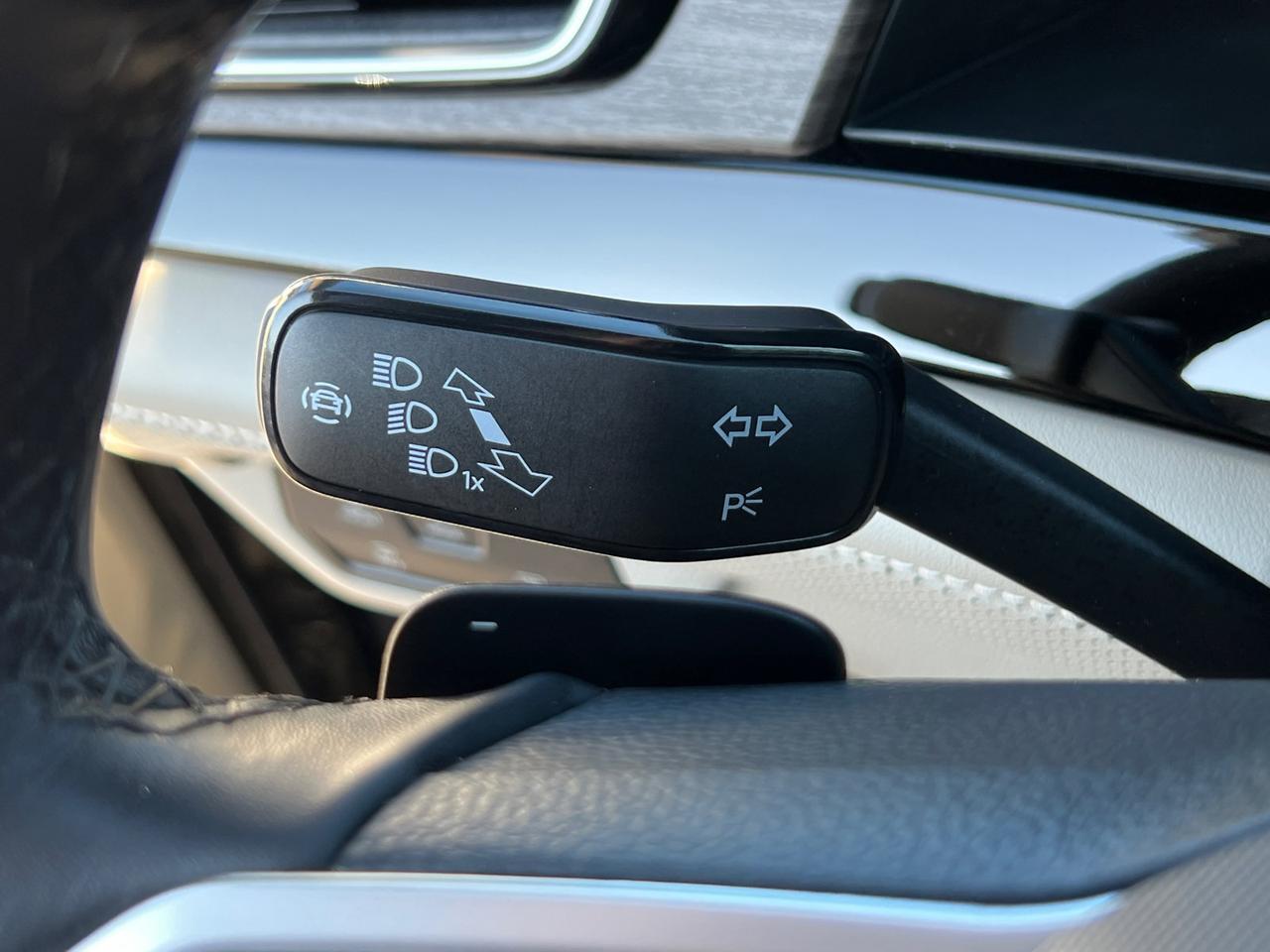 2024 Volkswagen Atlas 2.0T SEL Premium R-Line Hagerstown MD