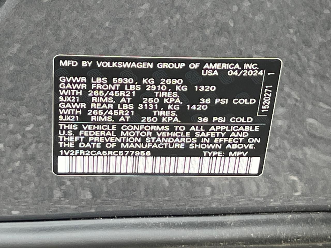 2024 Volkswagen Atlas 2.0T SEL Premium R-Line Hagerstown MD