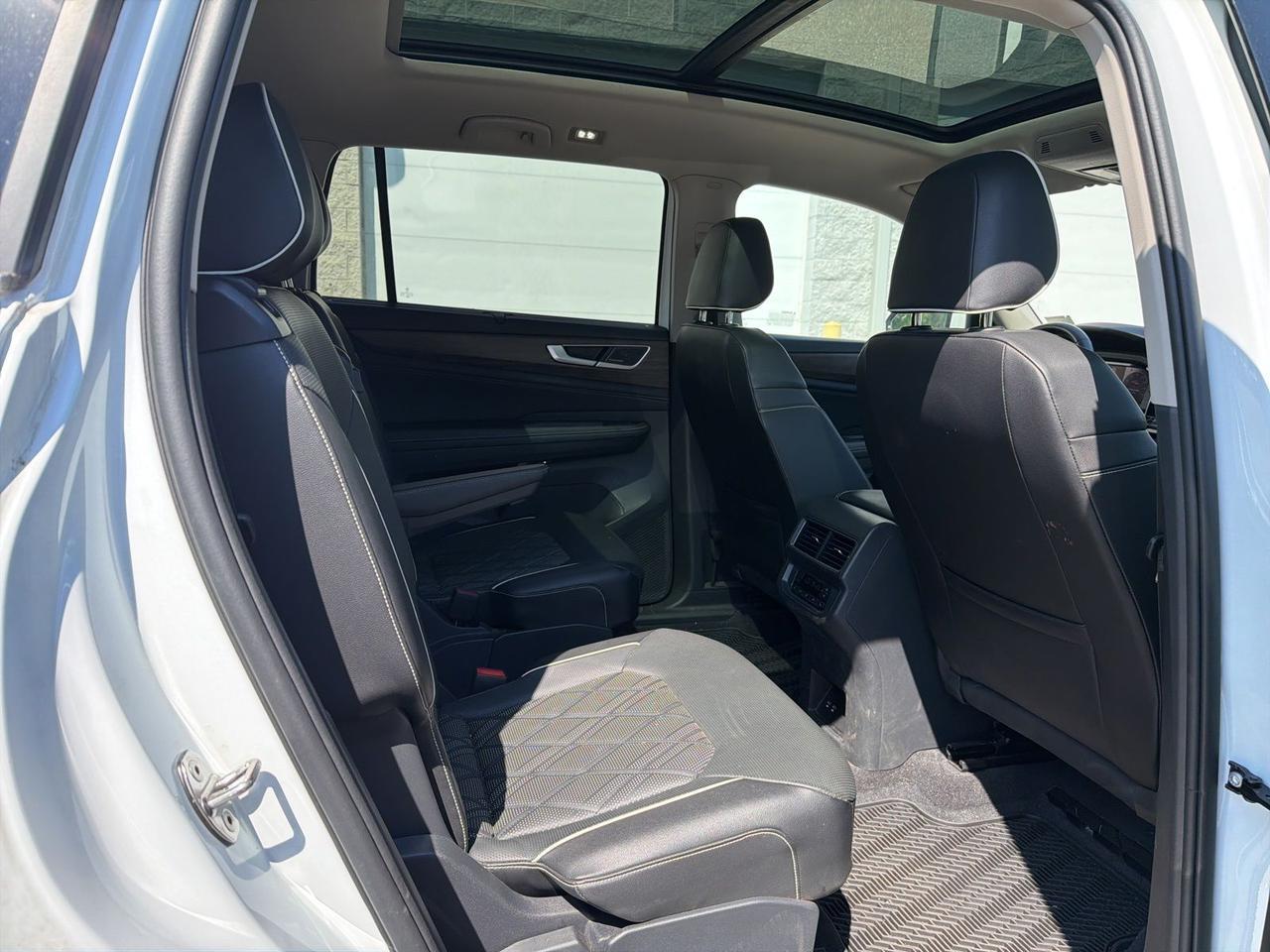 2024 Volkswagen Atlas 2.0T SEL Premium R-Line Ashland VA