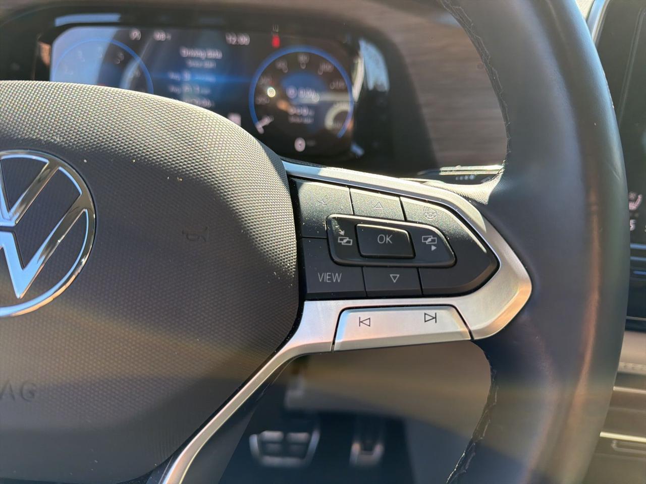 2024 Volkswagen Atlas 2.0T SEL Premium R-Line Gaithersburg MD