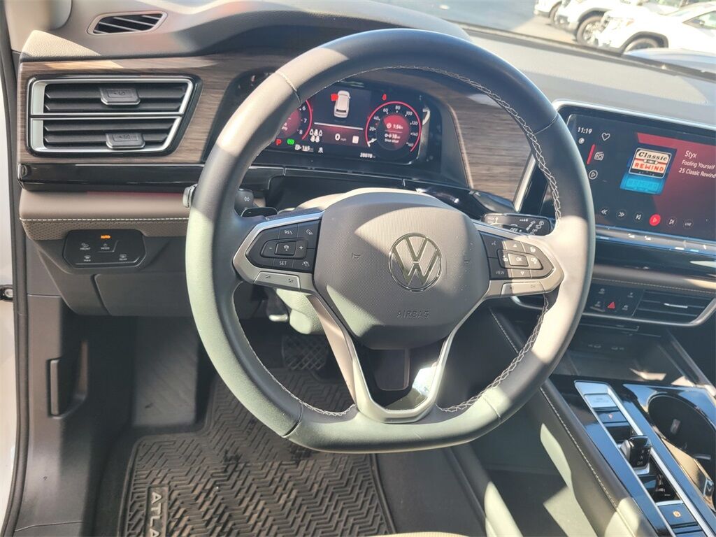 2024 Volkswagen Atlas 2.0T SEL Roseville CA