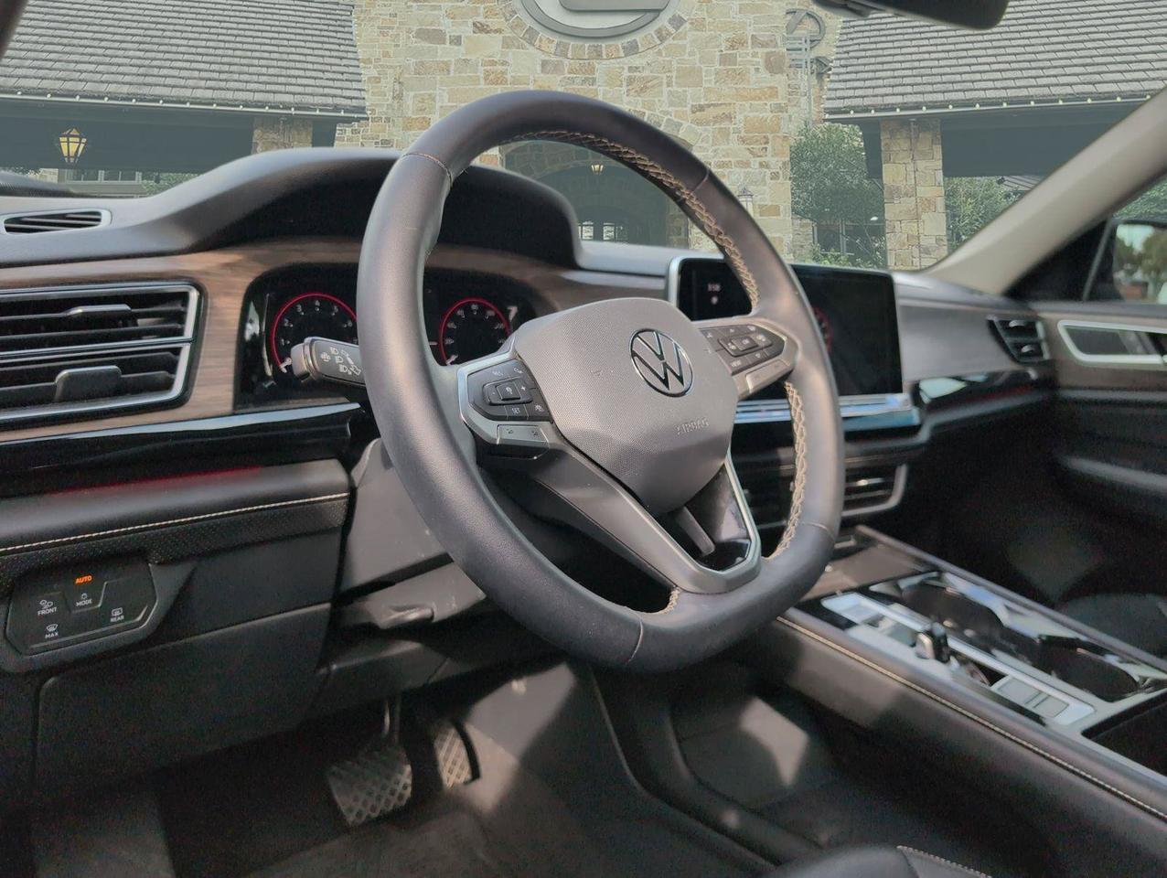 2024 Volkswagen Atlas 2.0T SEL San Antonio TX