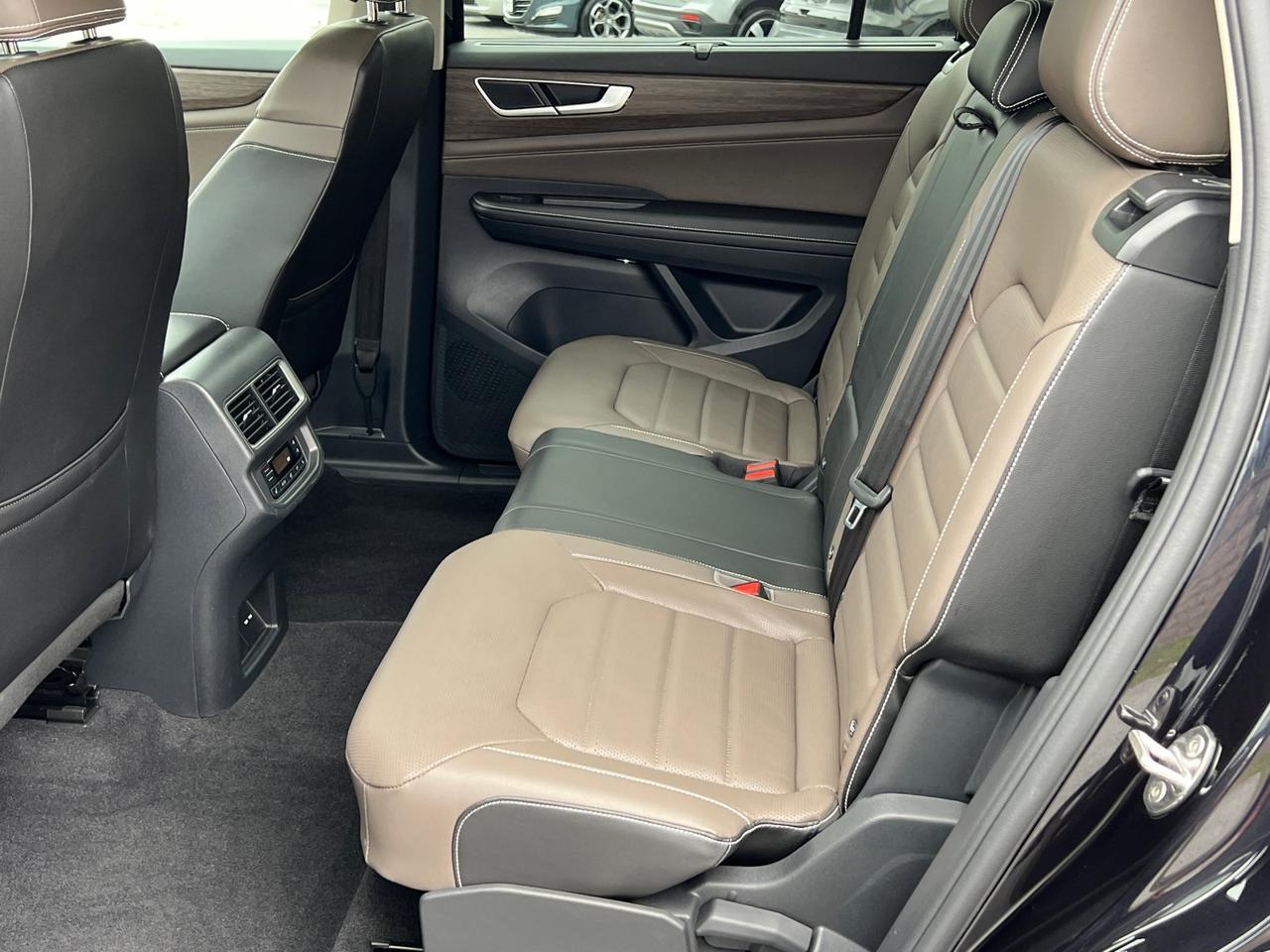 2024 Volkswagen Atlas 2.0T SEL Hagerstown MD