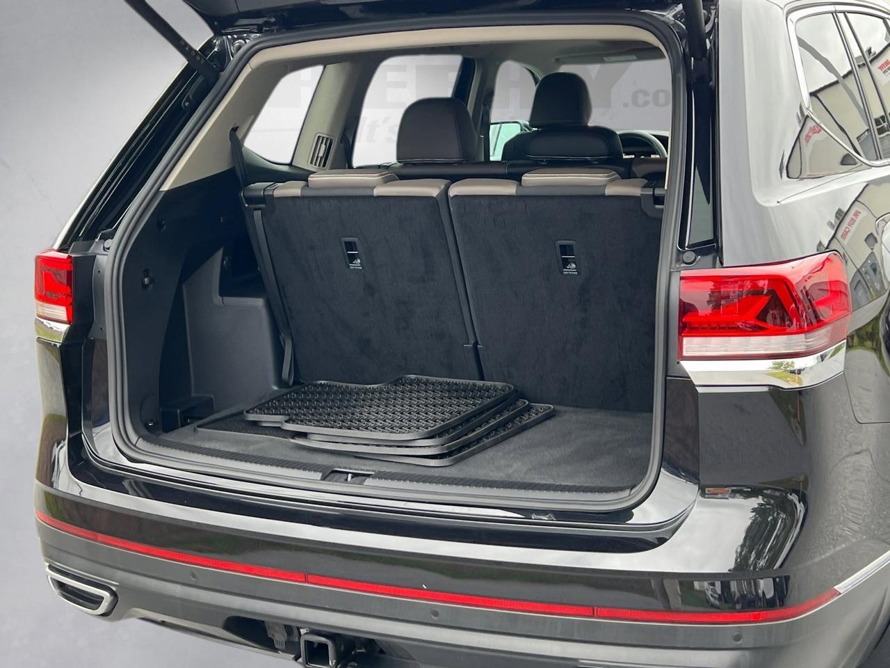 2024 Volkswagen Atlas 2.0T SEL Hagerstown MD