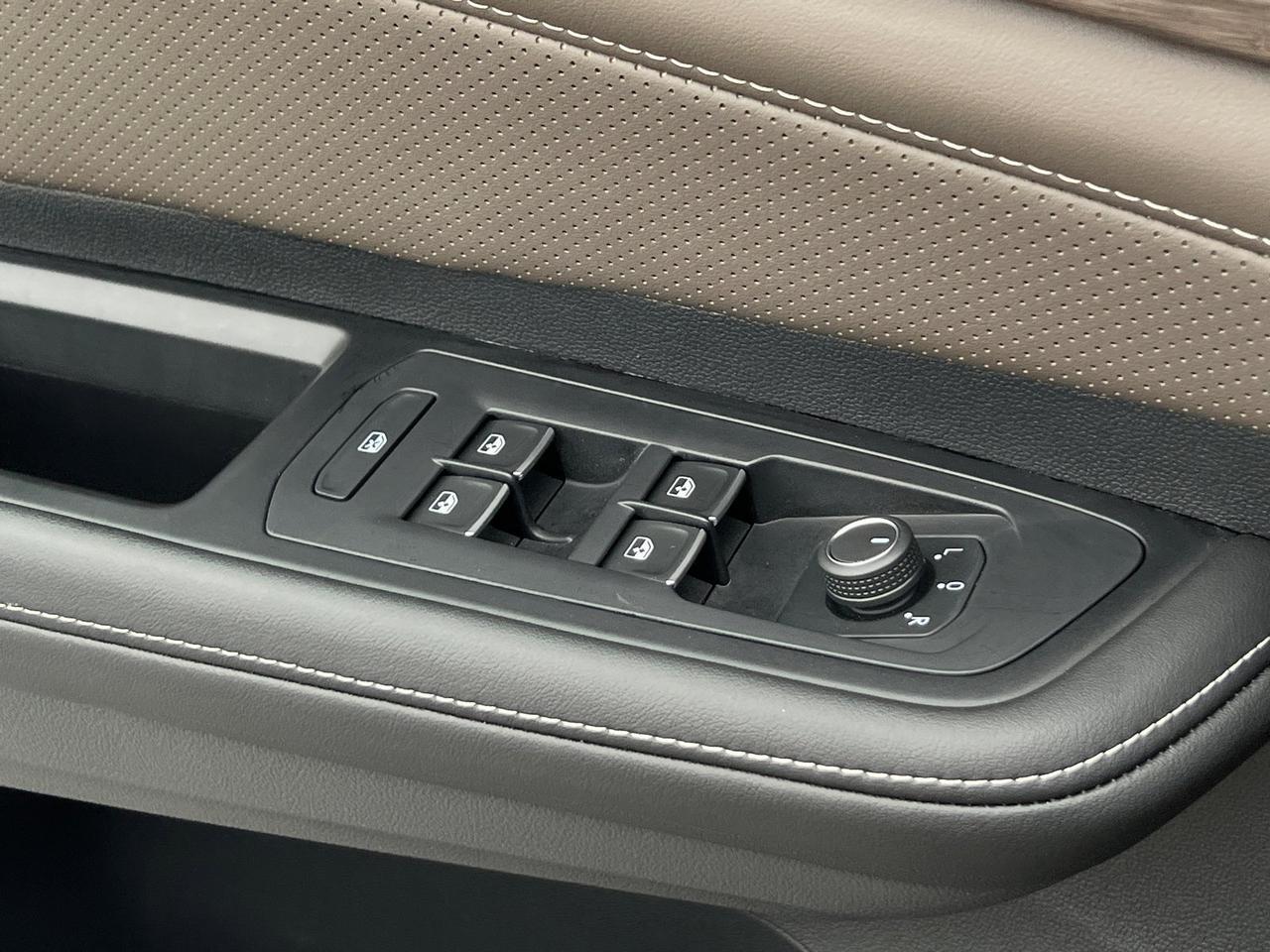 2024 Volkswagen Atlas 2.0T SEL Hagerstown MD