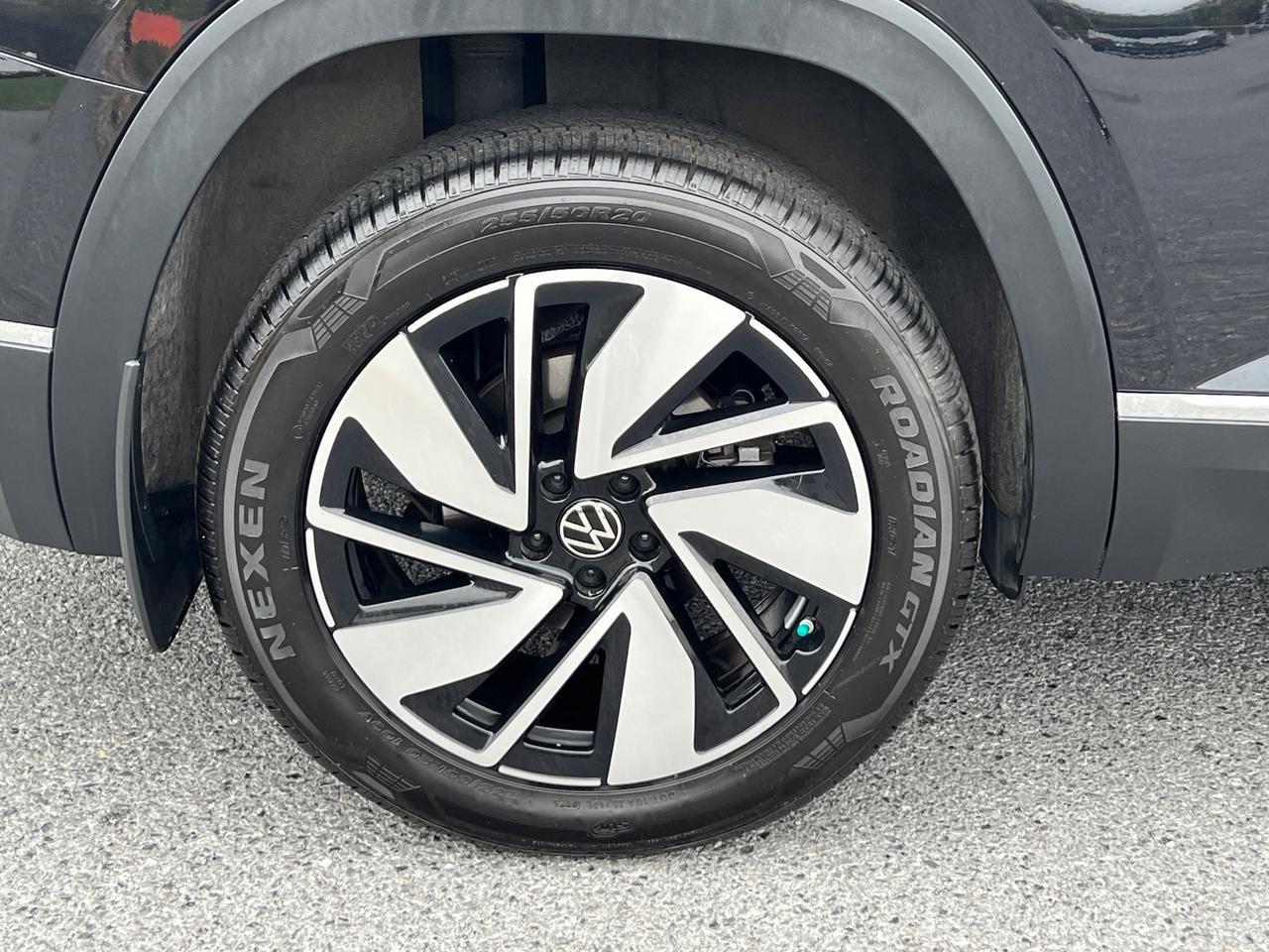 2024 Volkswagen Atlas 2.0T SEL Hagerstown MD