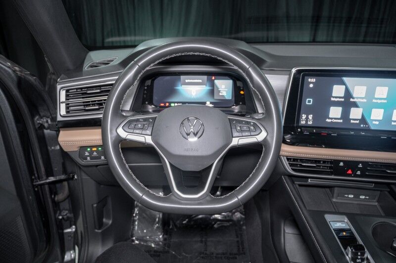 2024 Volkswagen Atlas Cross Sport 2.0T SE 4MOTION SUV Peoria AZ