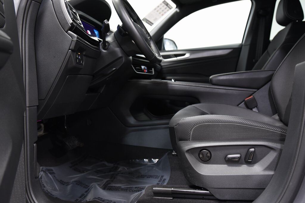 2024 Volkswagen Atlas Cross Sport 2.0T SE Akron