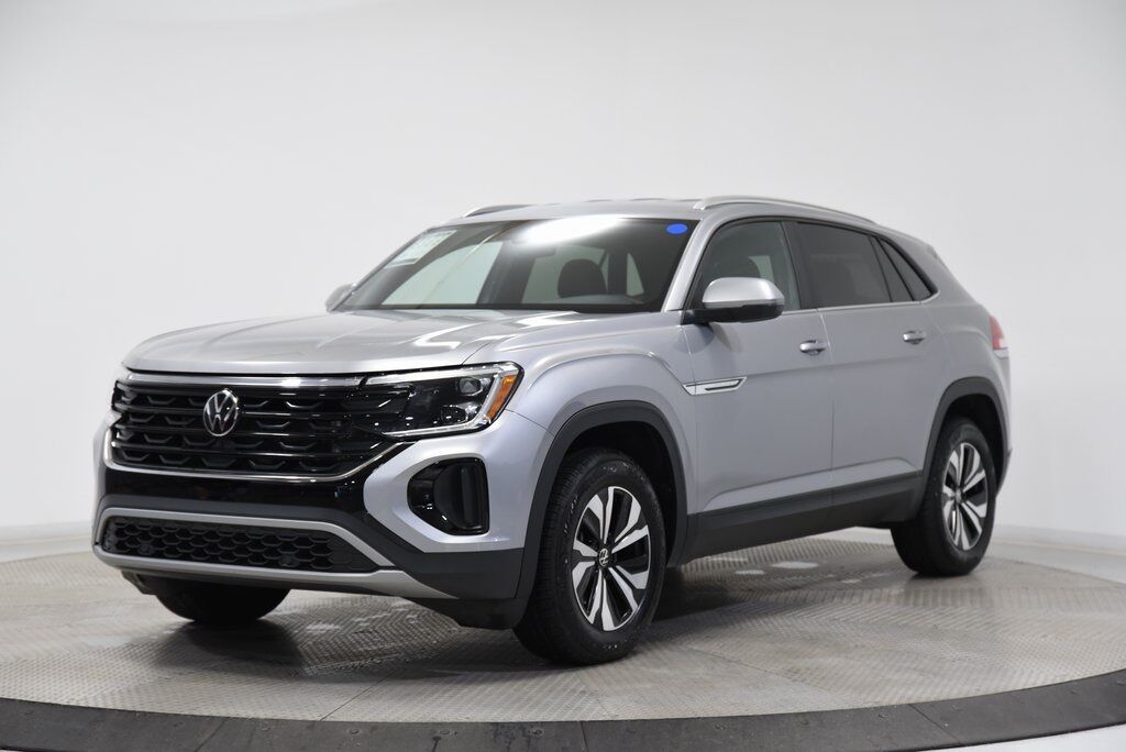 2024 Volkswagen Atlas Cross Sport 2.0T SE Akron