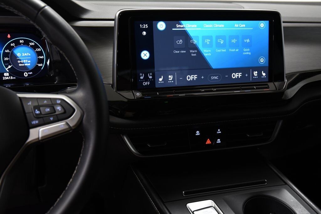 2024 Volkswagen Atlas Cross Sport 2.0T SE Akron