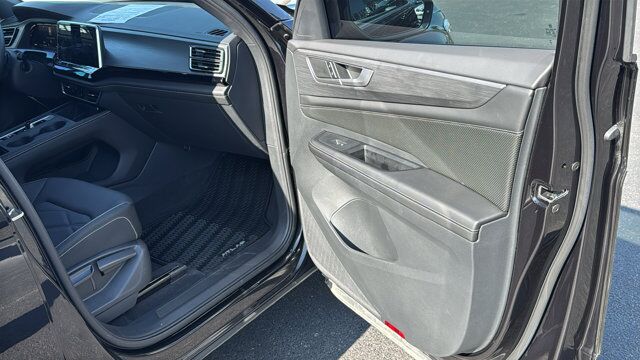 2024 Volkswagen Atlas Cross Sport 2.0T SE San Antonio TX
