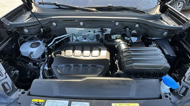 2024 Volkswagen Atlas Cross Sport 2.0T SE San Antonio TX