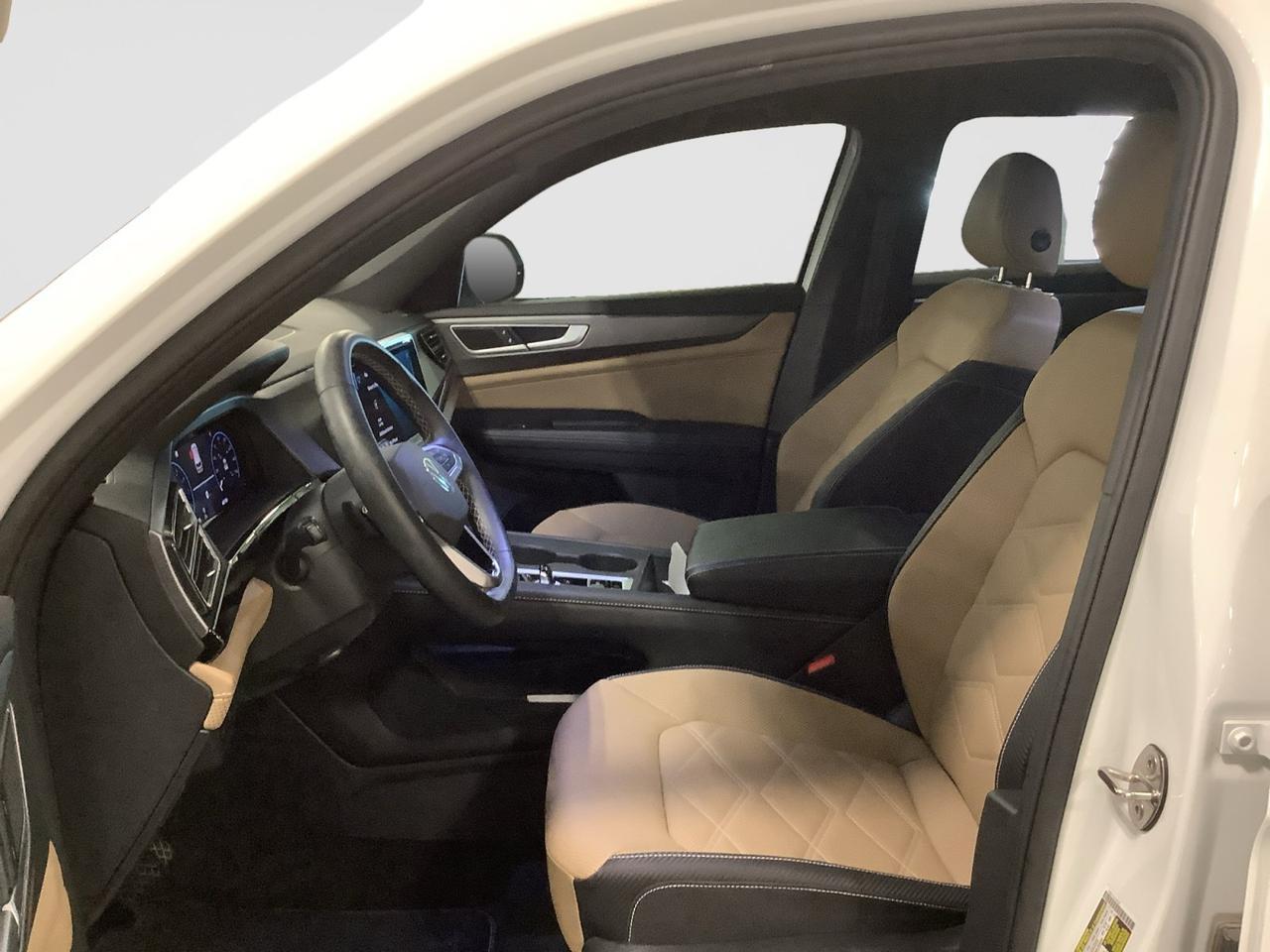 2024 Volkswagen Atlas Cross Sport 2.0T SE New Braunfels TX