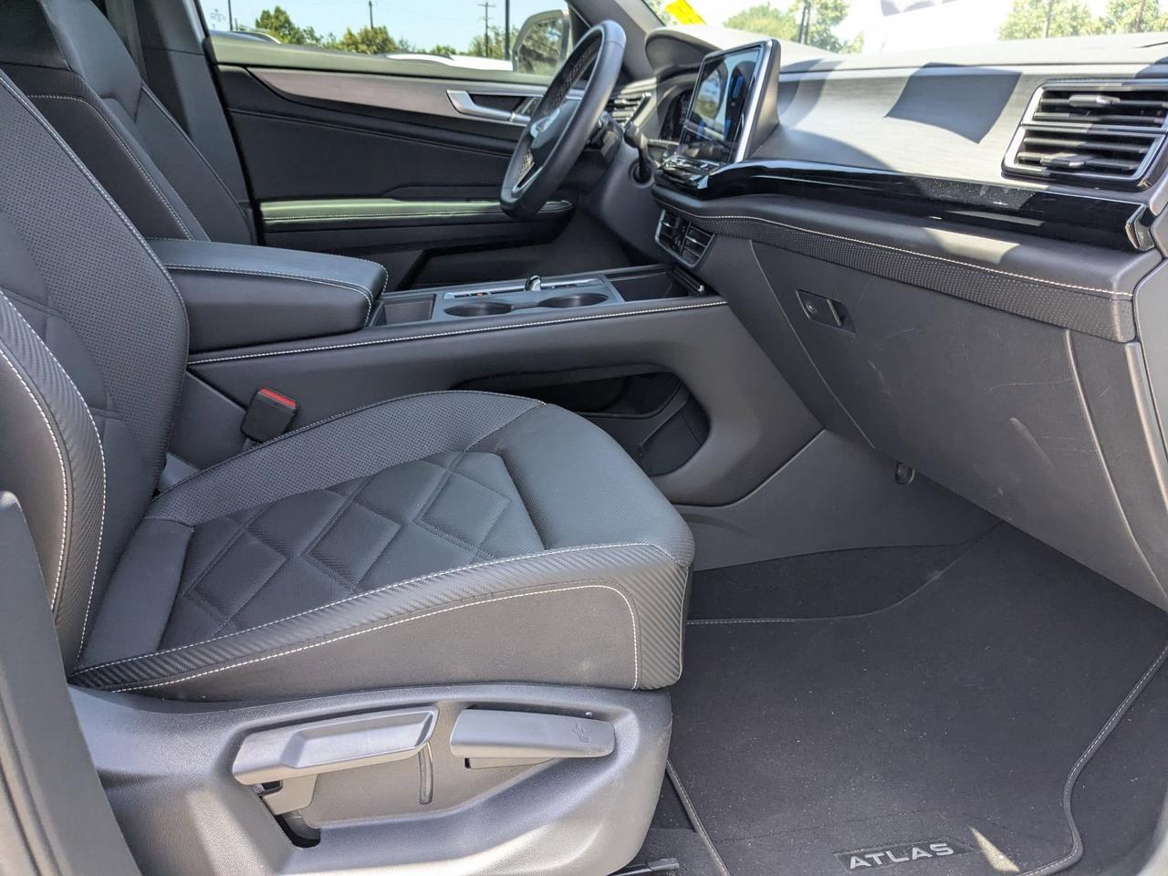 2024 Volkswagen Atlas Cross Sport 2.0T SE San Antonio TX