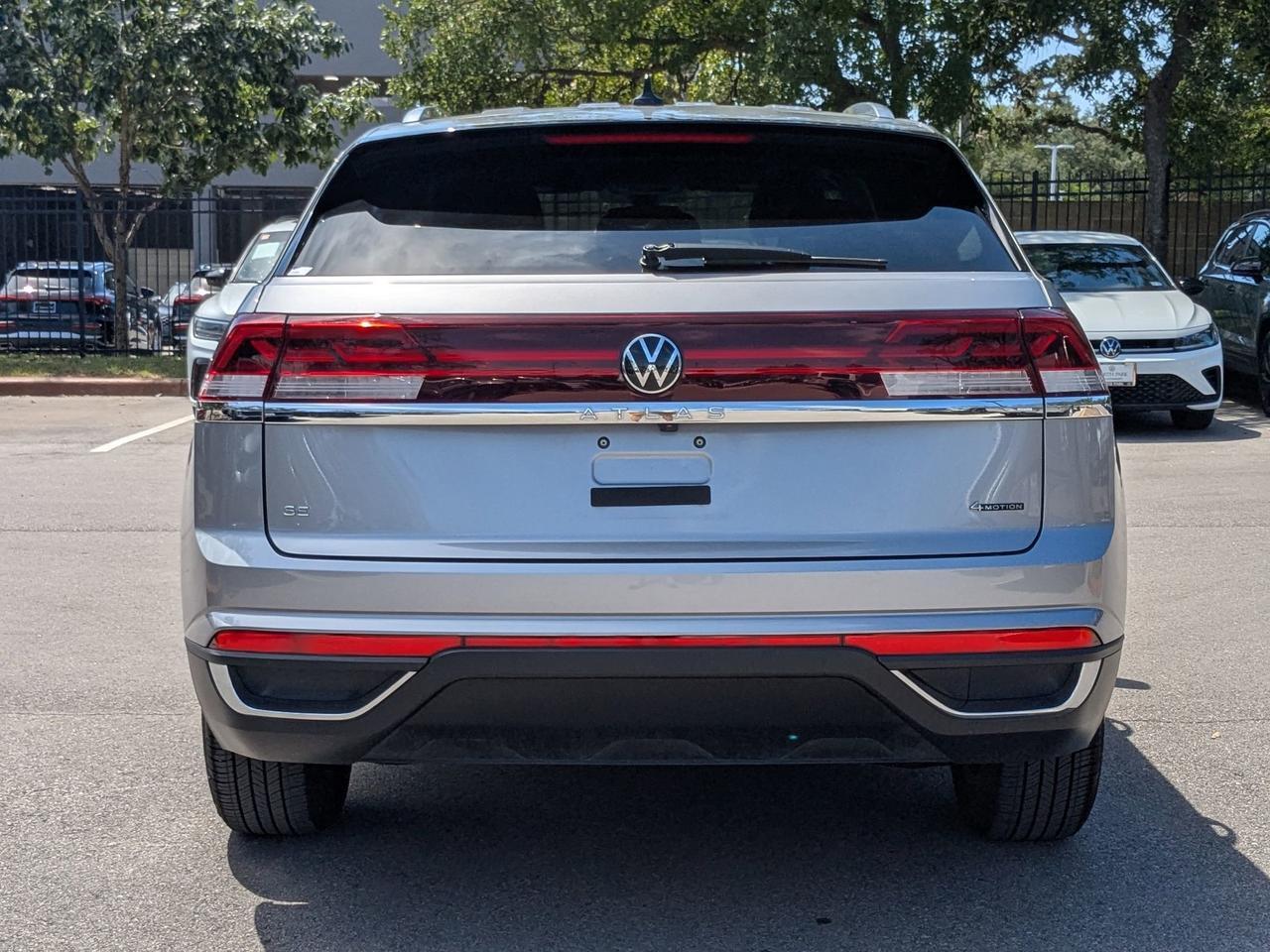 2024 Volkswagen Atlas Cross Sport 2.0T SE San Antonio TX