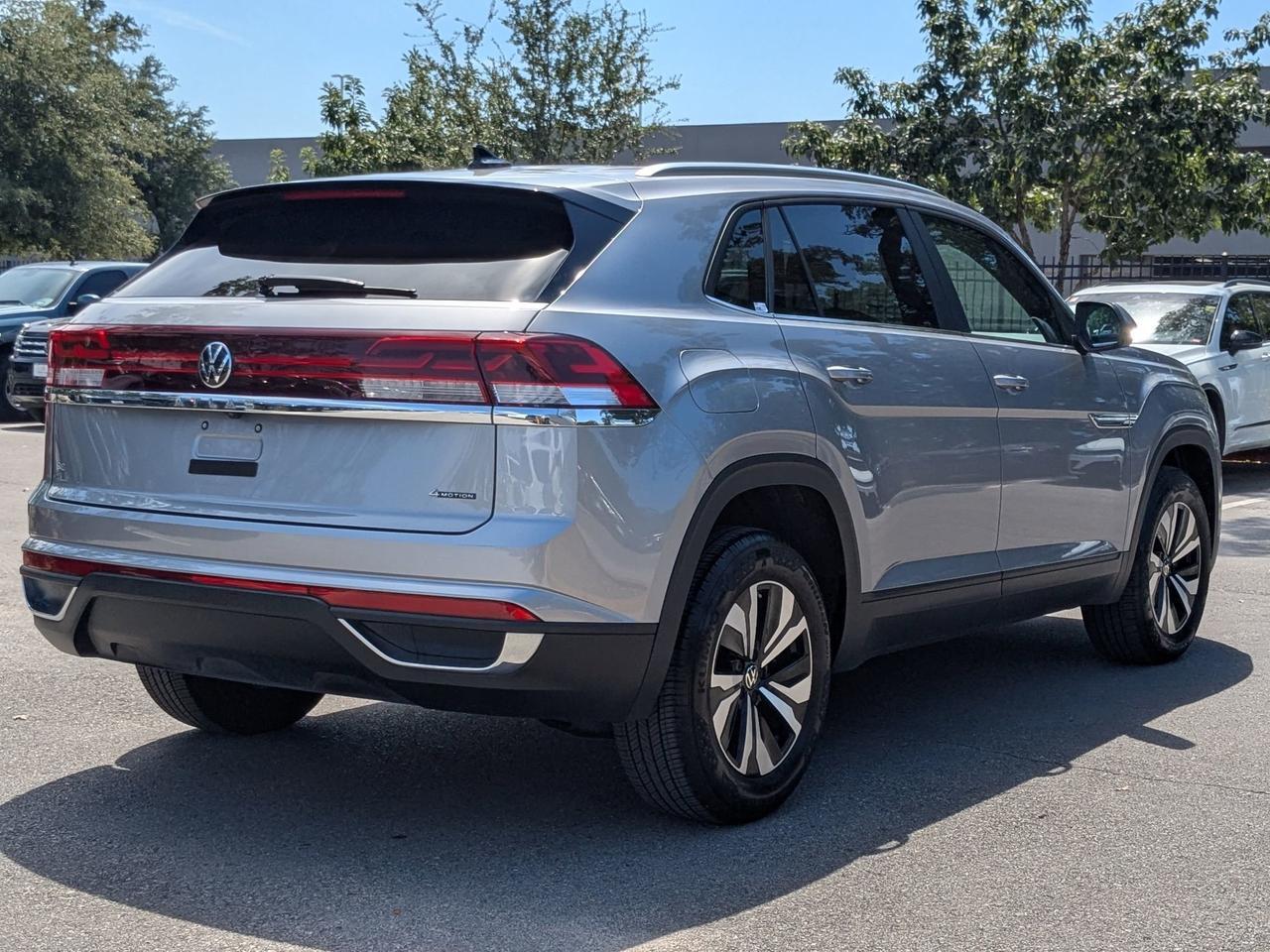 2024 Volkswagen Atlas Cross Sport 2.0T SE San Antonio TX