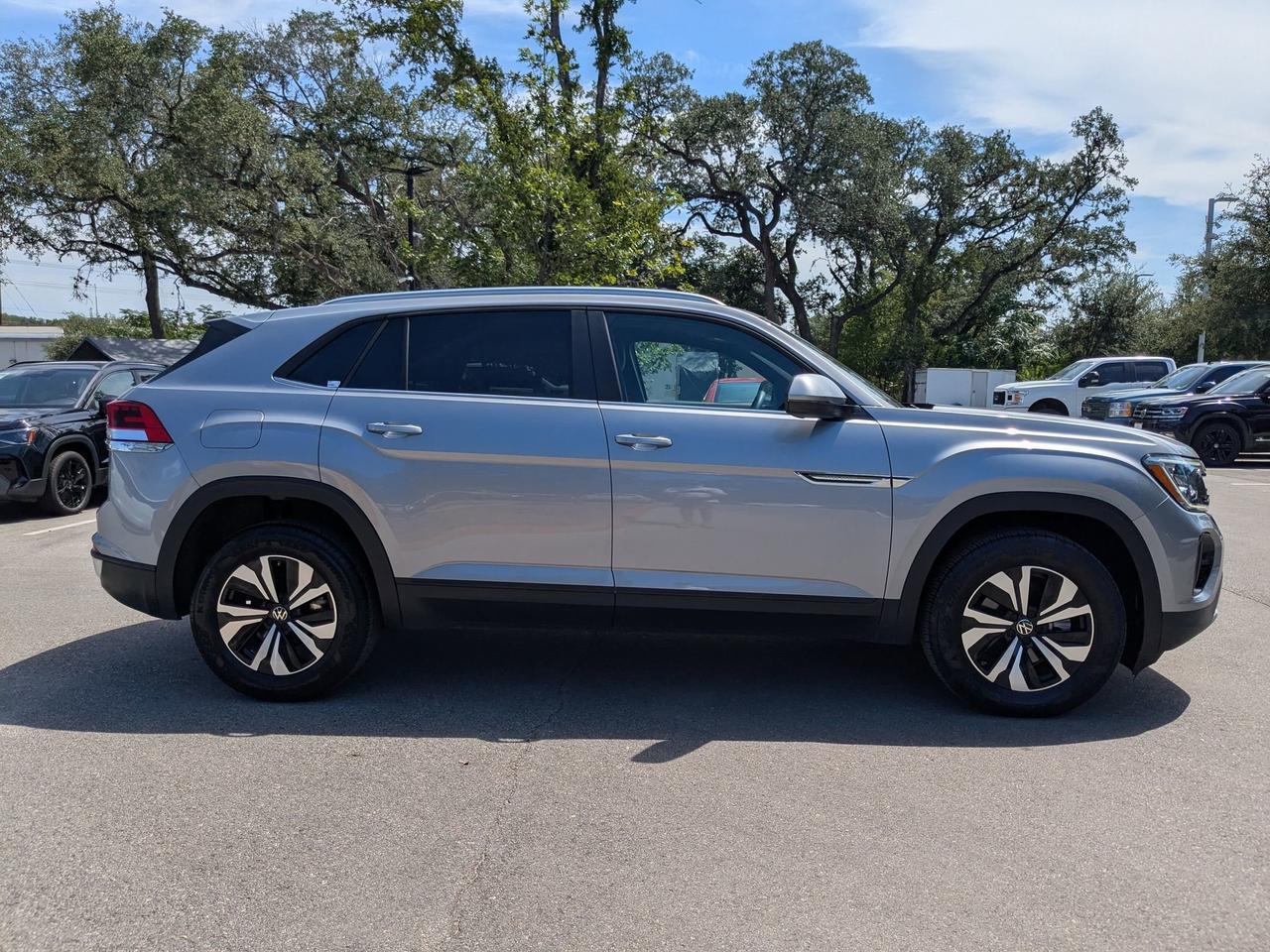 2024 Volkswagen Atlas Cross Sport 2.0T SE San Antonio TX