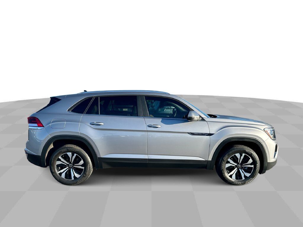2024 Volkswagen Atlas Cross Sport 2.0T SE Tucson AZ