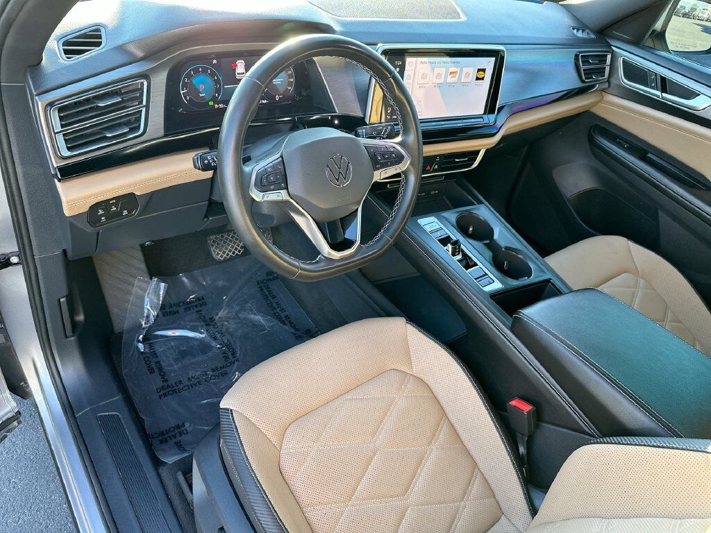 2024 Volkswagen Atlas Cross Sport 2.0T SE Tucson AZ