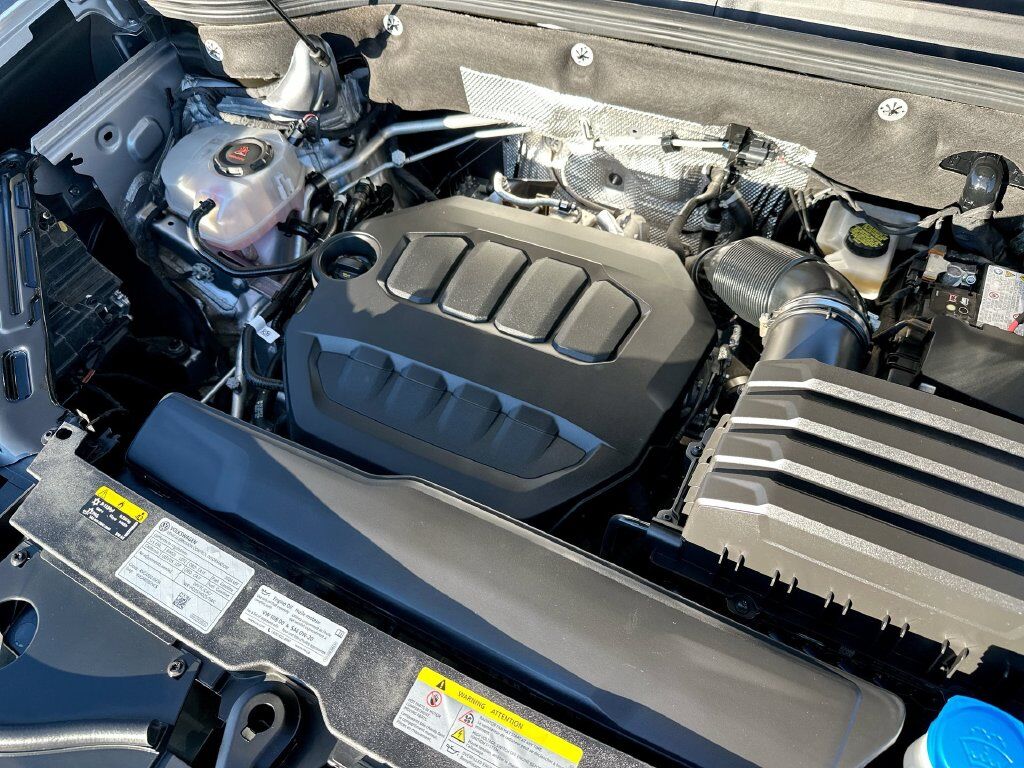 2024 Volkswagen Atlas Cross Sport 2.0T SE Tucson AZ