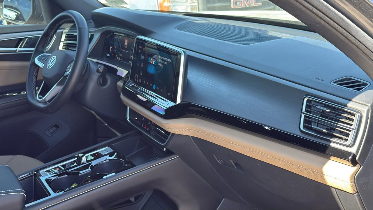 2024 Volkswagen Atlas Cross Sport 2.0T SE w/Tech New Braunfels TX