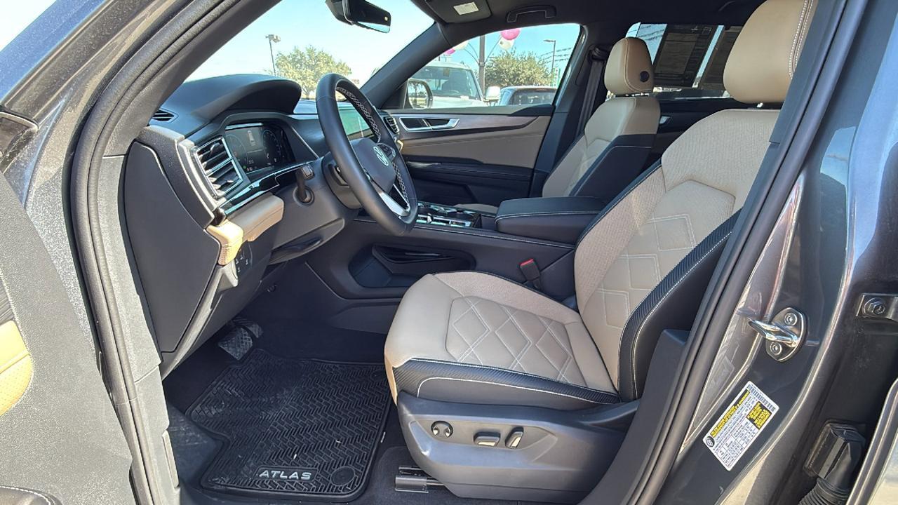 2024 Volkswagen Atlas Cross Sport 2.0T SE w/Tech New Braunfels TX