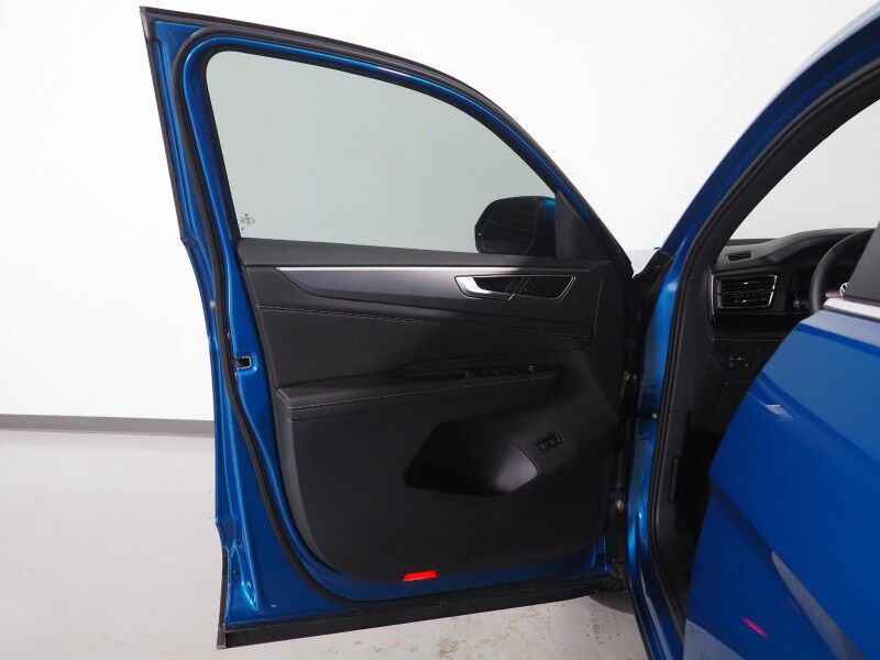 2024 Volkswagen Atlas Cross Sport 2.0T SE w/Technology *ADAPTIVE CRUISE, DIGITAL COCKPIT, SAFETY ALERTS, BACKUP-CAMERA, CLIMATE SEATS, HEATED STEERING, POWER LIFTGATE, REMOTE START, 20 INCH ALLOYS, APPLE CARPLAY Round Rock TX