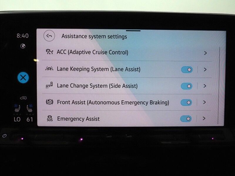 2024 Volkswagen Atlas Cross Sport 2.0T SE w/Technology *ADAPTIVE CRUISE, DIGITAL COCKPIT, SAFETY ALERTS, BACKUP-CAMERA, CLIMATE SEATS, HEATED STEERING, POWER LIFTGATE, REMOTE START, 20 INCH ALLOYS, APPLE CARPLAY Round Rock TX