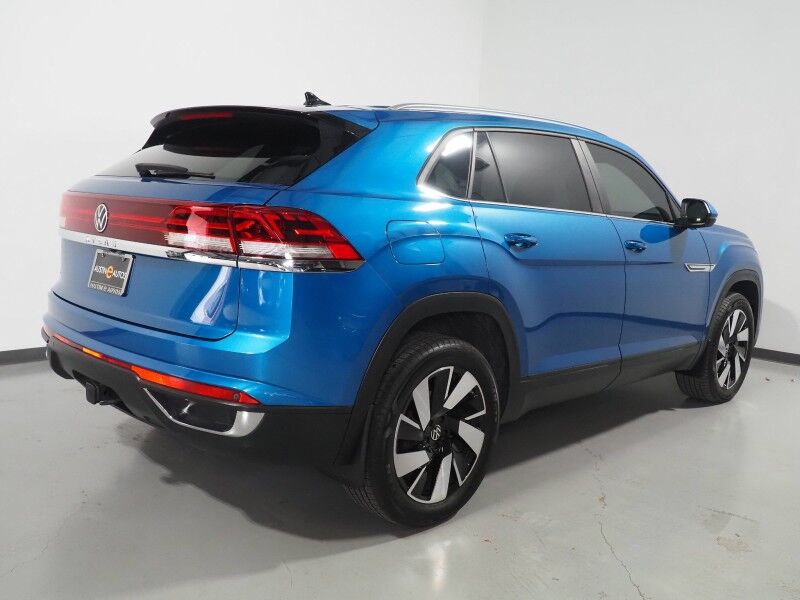 2024 Volkswagen Atlas Cross Sport 2.0T SE w/Technology *ADAPTIVE CRUISE, DIGITAL COCKPIT, SAFETY ALERTS, BACKUP-CAMERA, CLIMATE SEATS, HEATED STEERING, POWER LIFTGATE, REMOTE START, 20 INCH ALLOYS, APPLE CARPLAY Round Rock TX