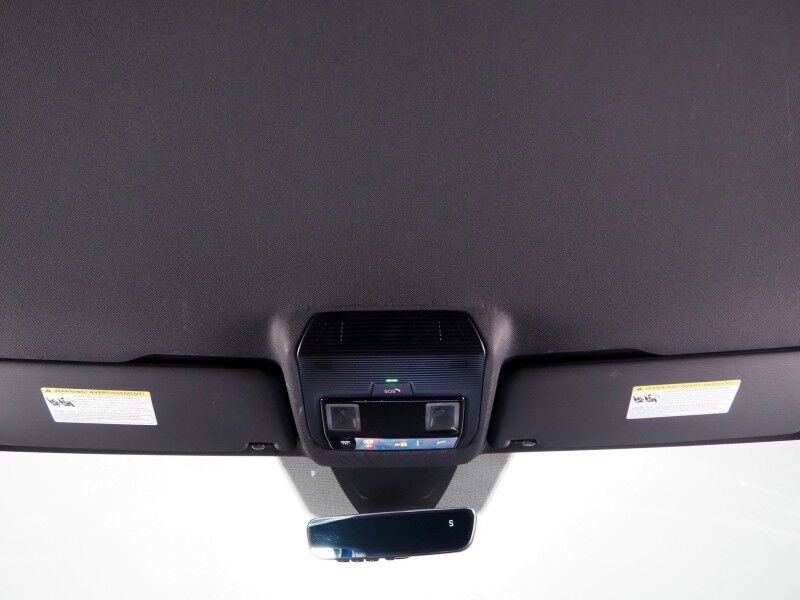 2024 Volkswagen Atlas Cross Sport 2.0T SE w/Technology *ADAPTIVE CRUISE, DIGITAL COCKPIT, SAFETY ALERTS, BACKUP-CAMERA, CLIMATE SEATS, HEATED STEERING, POWER LIFTGATE, REMOTE START, 20 INCH ALLOYS, APPLE CARPLAY Round Rock TX