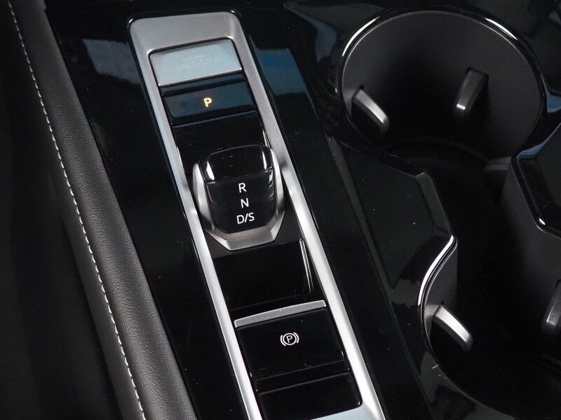 2024 Volkswagen Atlas Cross Sport 2.0T SE w/Technology *ADAPTIVE CRUISE, DIGITAL COCKPIT, SAFETY ALERTS, BACKUP-CAMERA, CLIMATE SEATS, HEATED STEERING, POWER LIFTGATE, REMOTE START, 20 INCH ALLOYS, APPLE CARPLAY Round Rock TX