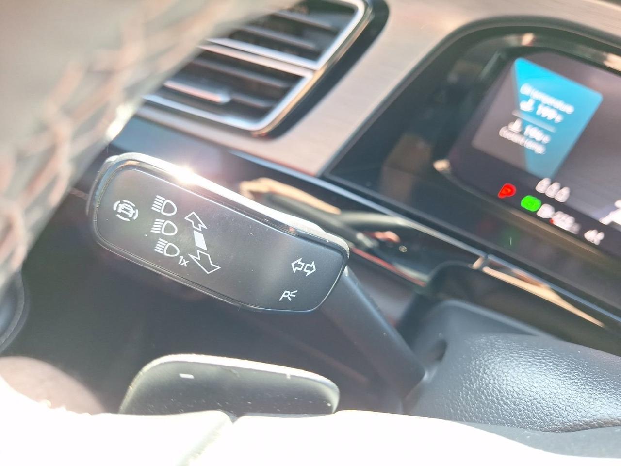 2024 Volkswagen Atlas Cross Sport 2.0T SE w/Technology Hurst TX