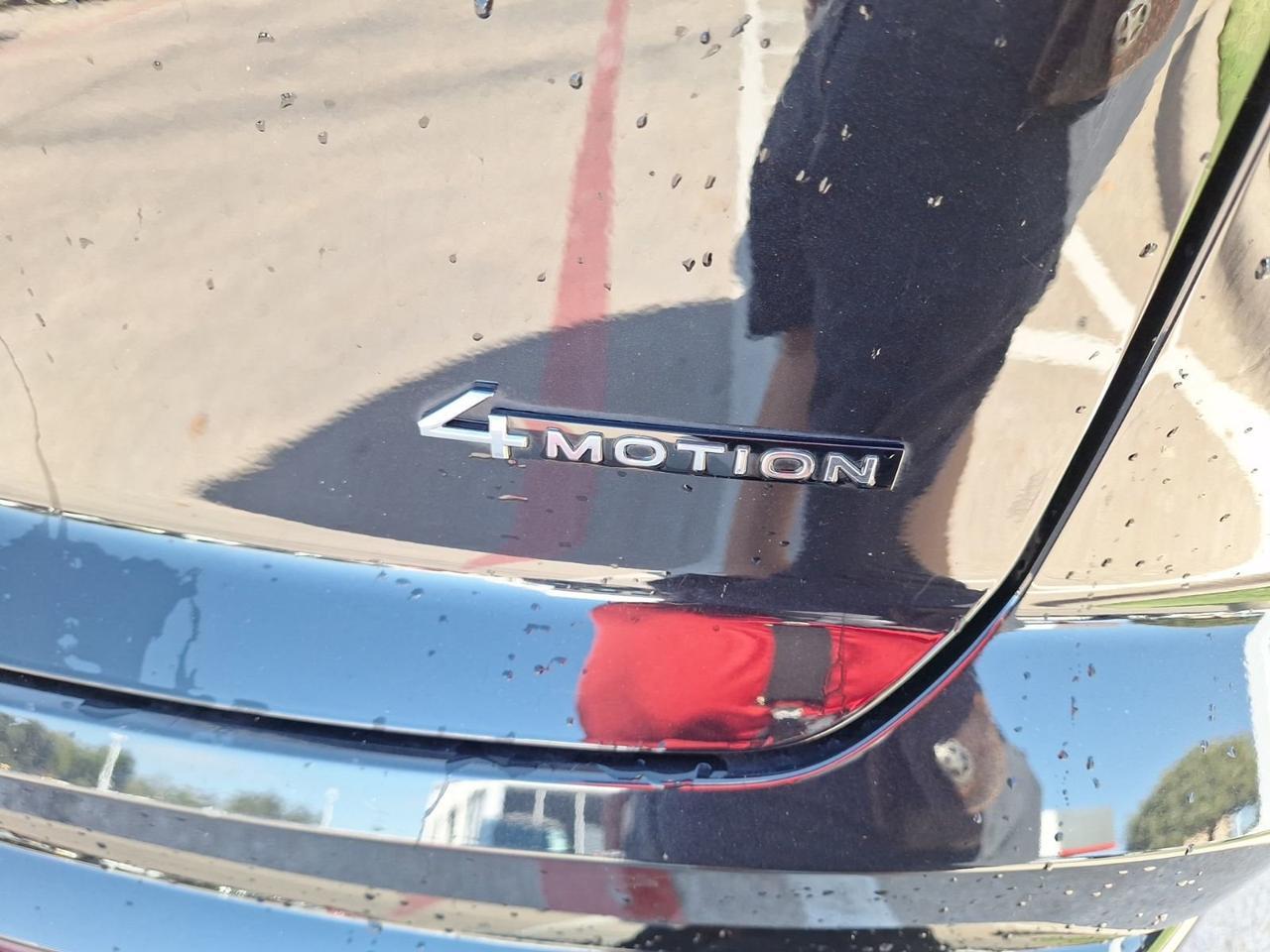 2024 Volkswagen Atlas Cross Sport 2.0T SE w/Technology Hurst TX