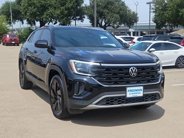 2024 Volkswagen Atlas Cross Sport 2.0T SE w/Technology Dallas TX